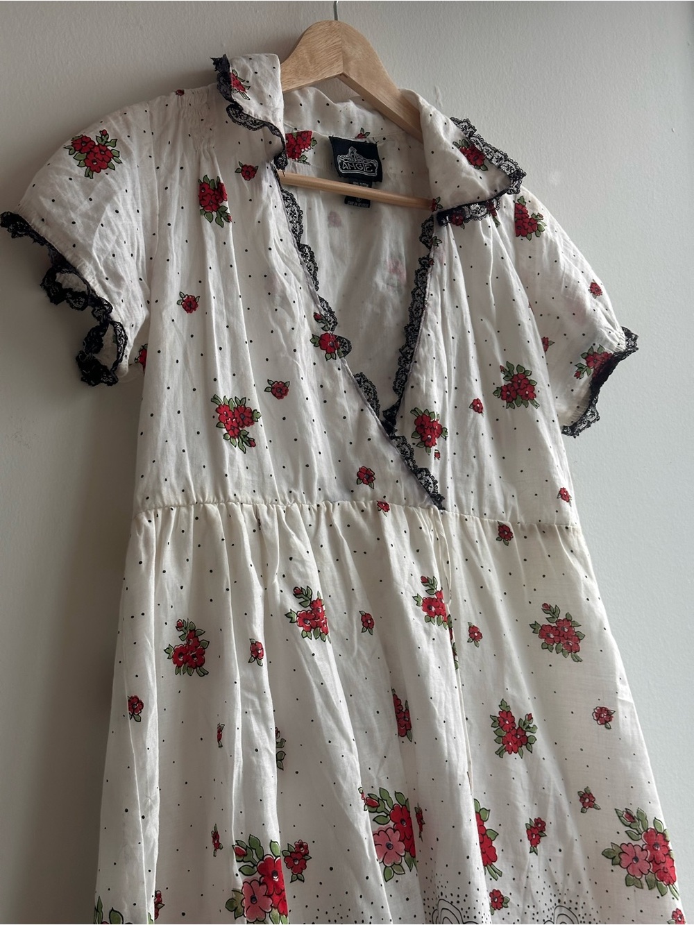 100% Cotton Vintage White Floral Dot Cotton Dress with Black Lace Trim